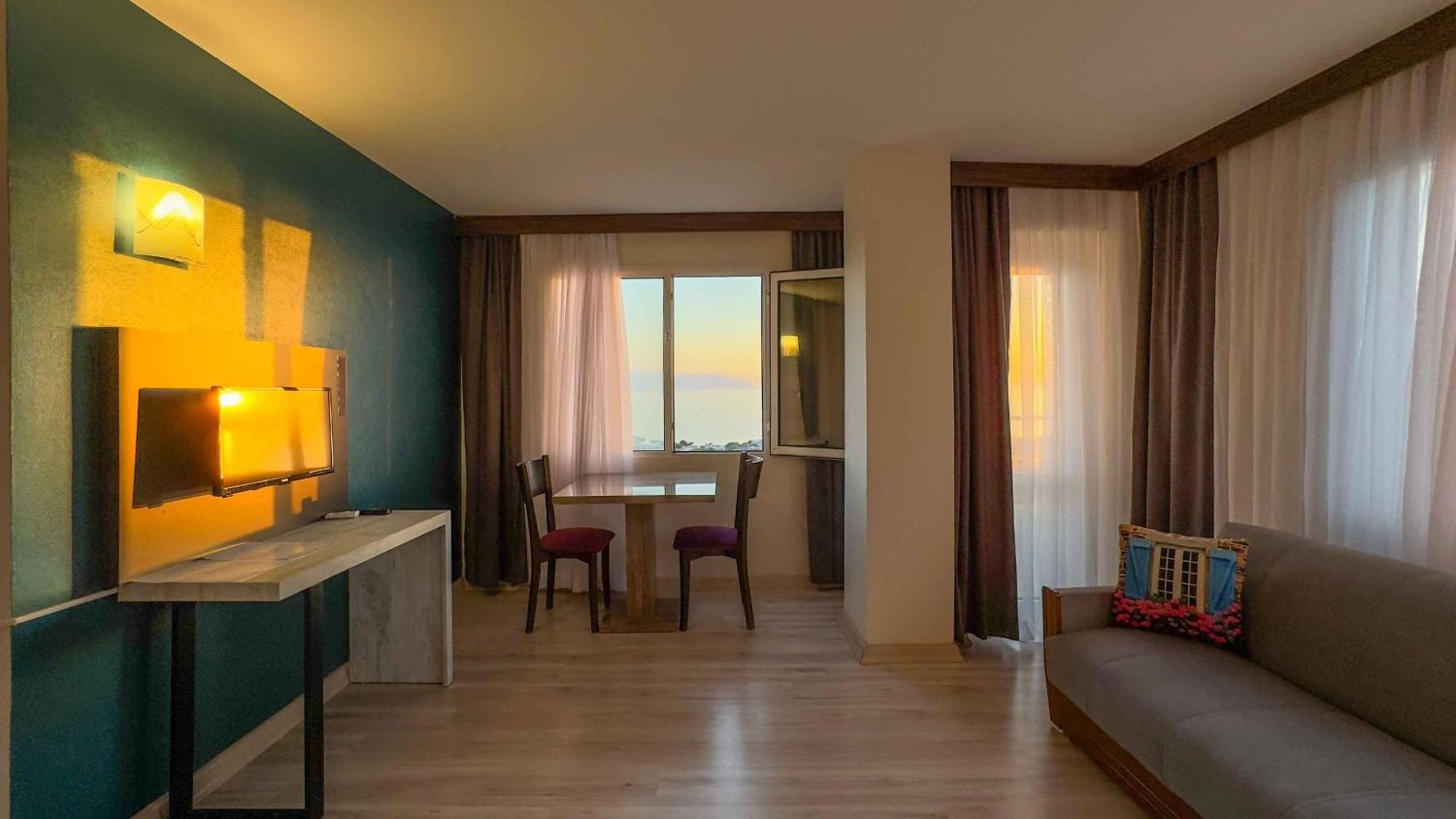 La Bella Suit Otel Kusadası Exteriér fotografie