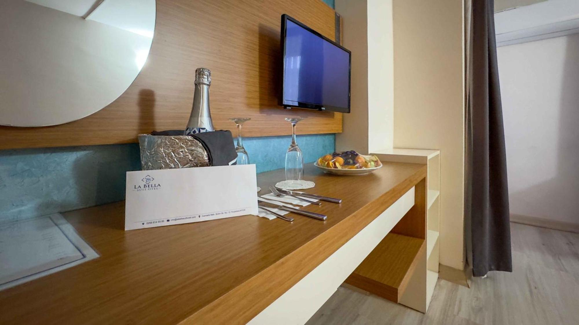 La Bella Suit Otel Kusadası Exteriér fotografie