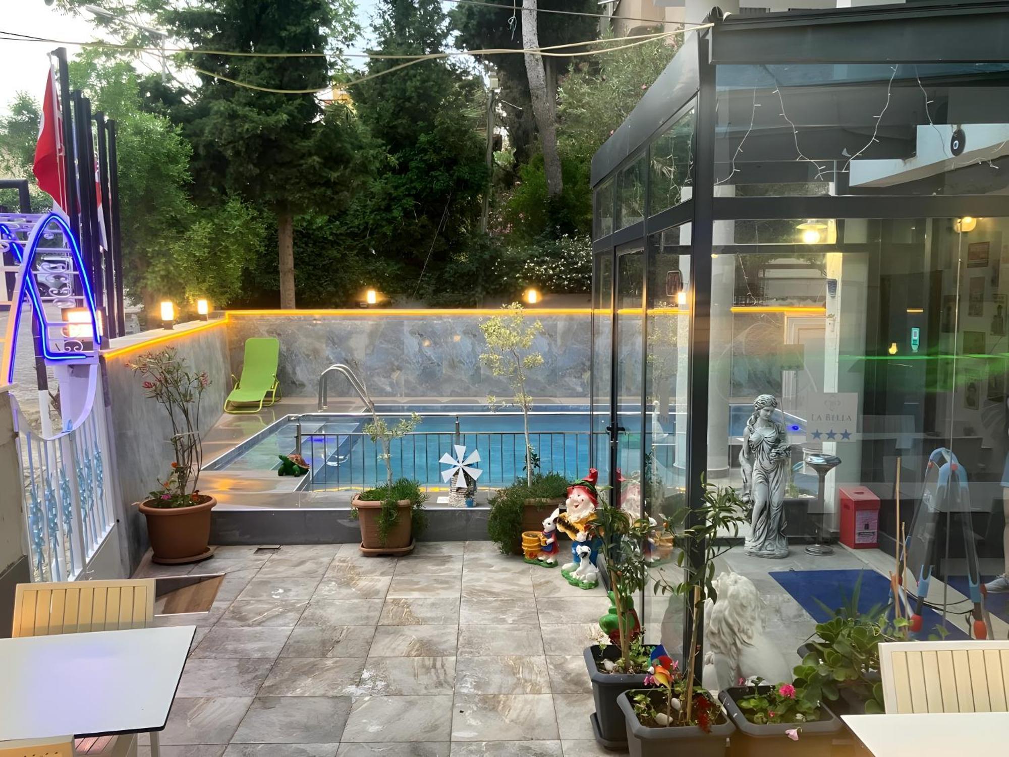 La Bella Suit Otel Kusadası Exteriér fotografie